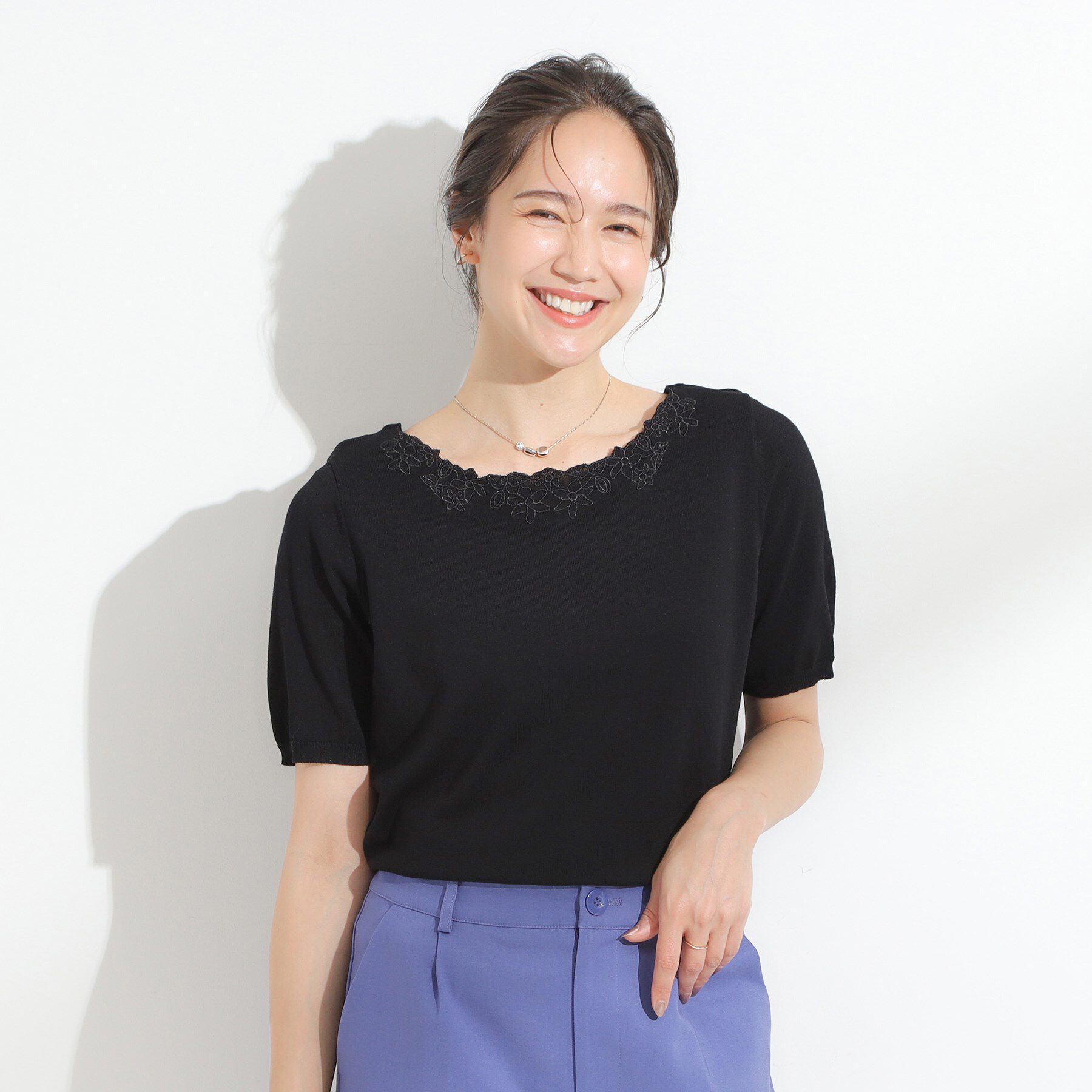 SHOO･LA･RUE「【洗える/S-LL/前後2WAY】きれい見え 刺繍ニットカーディガン」|カーディガン|