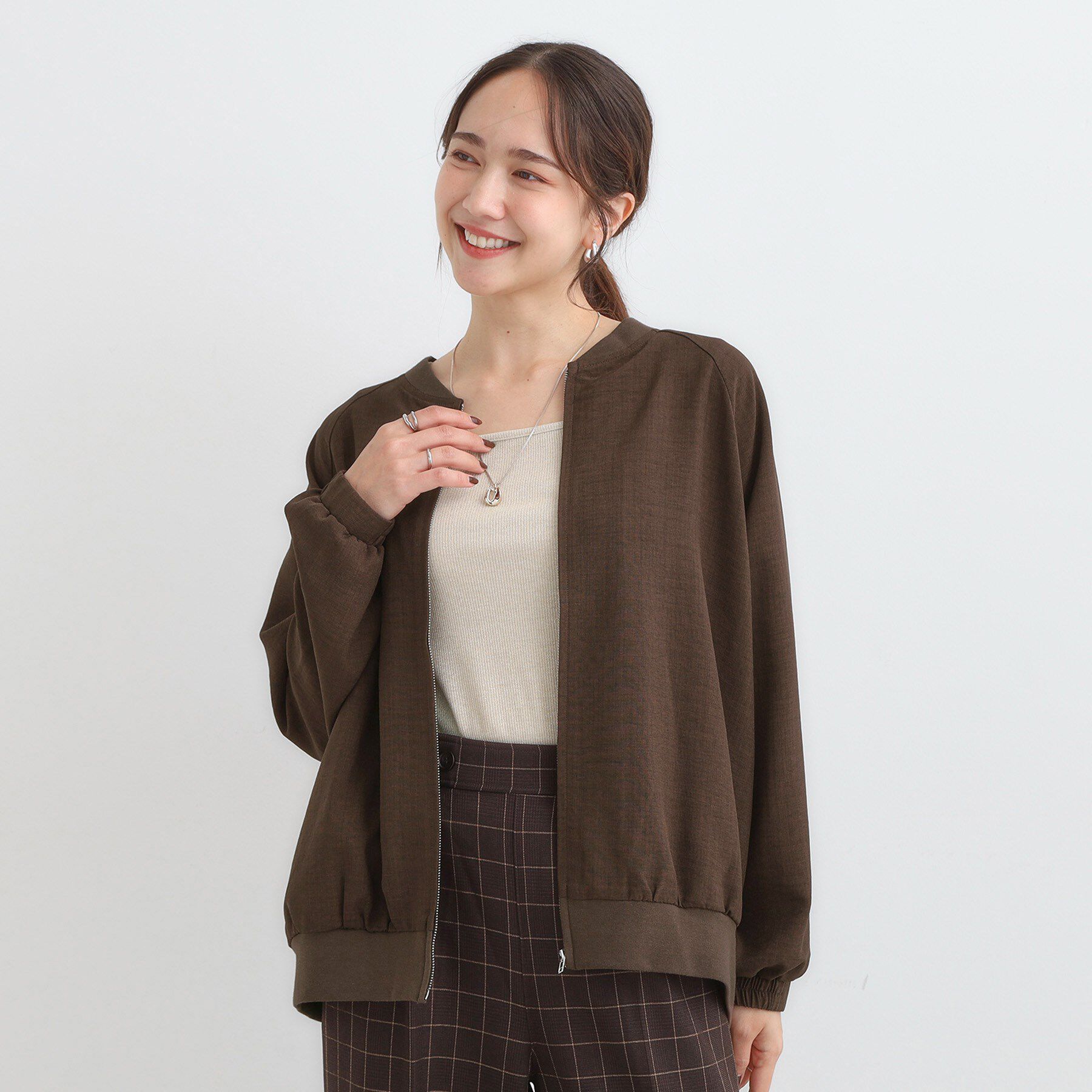 SHOO･LA･RUE「【洗濯機可/S-LL】さっと羽織れる 軽量リブブルゾン」|ブルゾン・スタジャン|