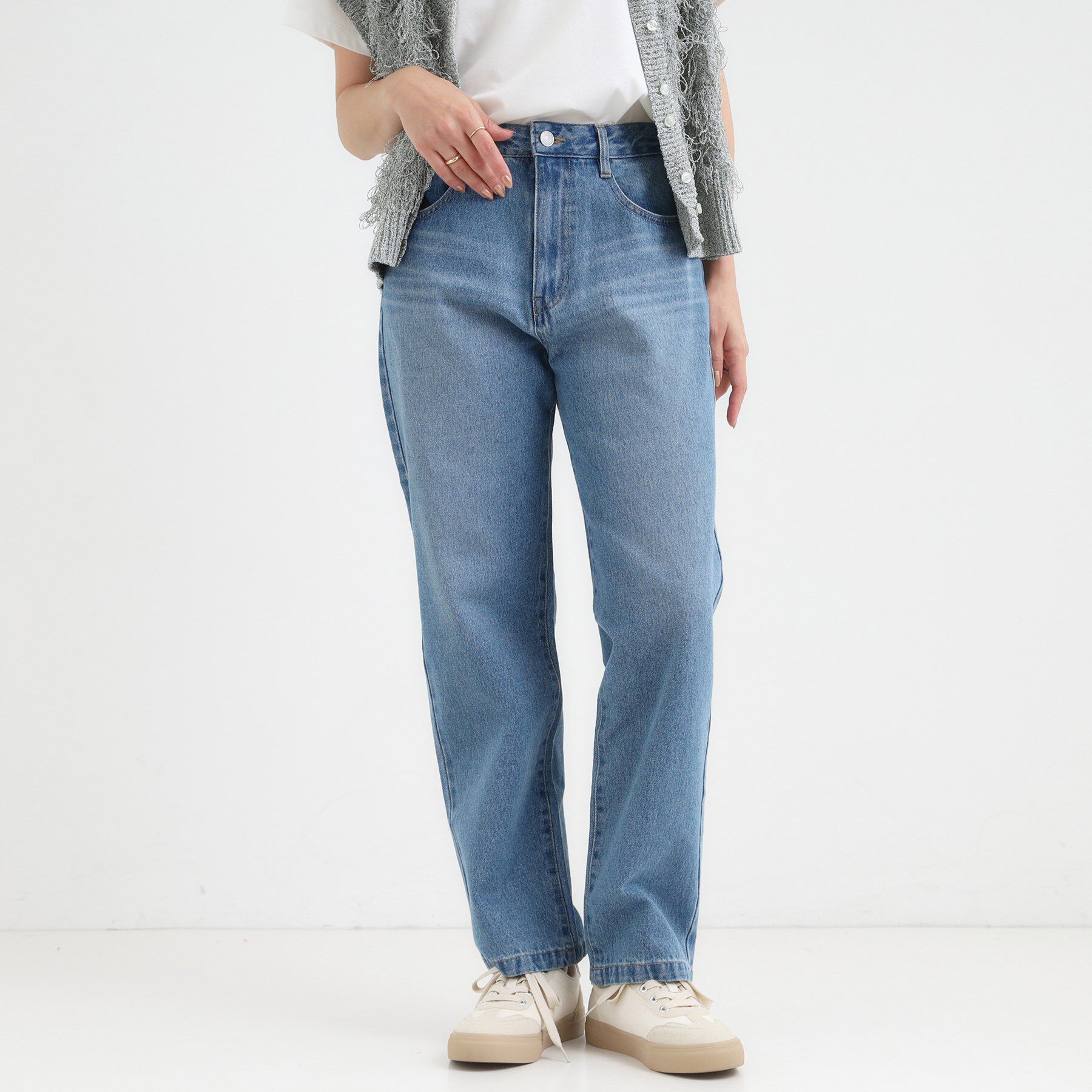 SHOO･LA･RUE「【S-LL】大人カジュアルに 柔らかデニムテーパードパンツ」|デニム|ブルー(092)