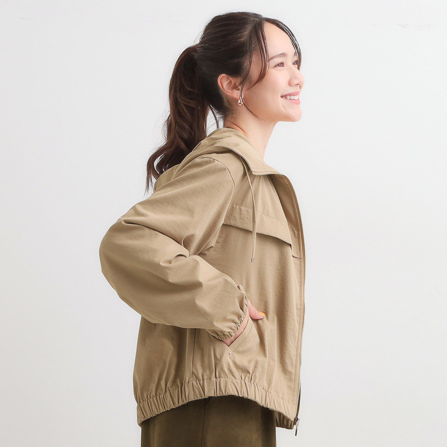 SHOO･LA･RUE「【S-LL】気楽にさらりと羽織れる　大人のフードブルゾン」|ブルゾン・スタジャン|