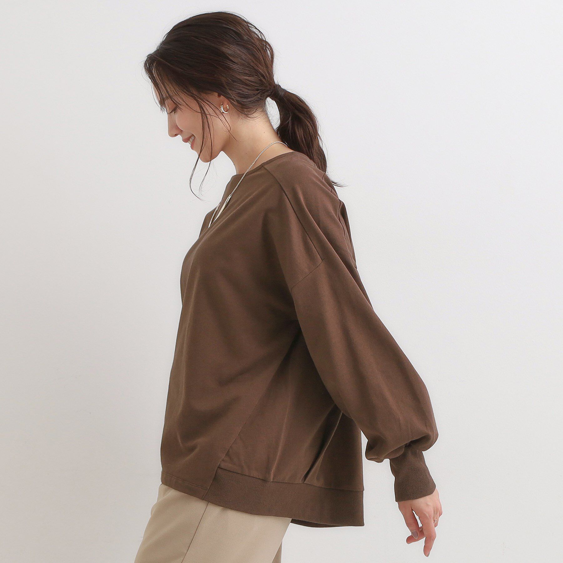 SHOO･LA･RUE「大人の抜け感 1枚で決まる ゆるロンT」|Tシャツ・カットソー|