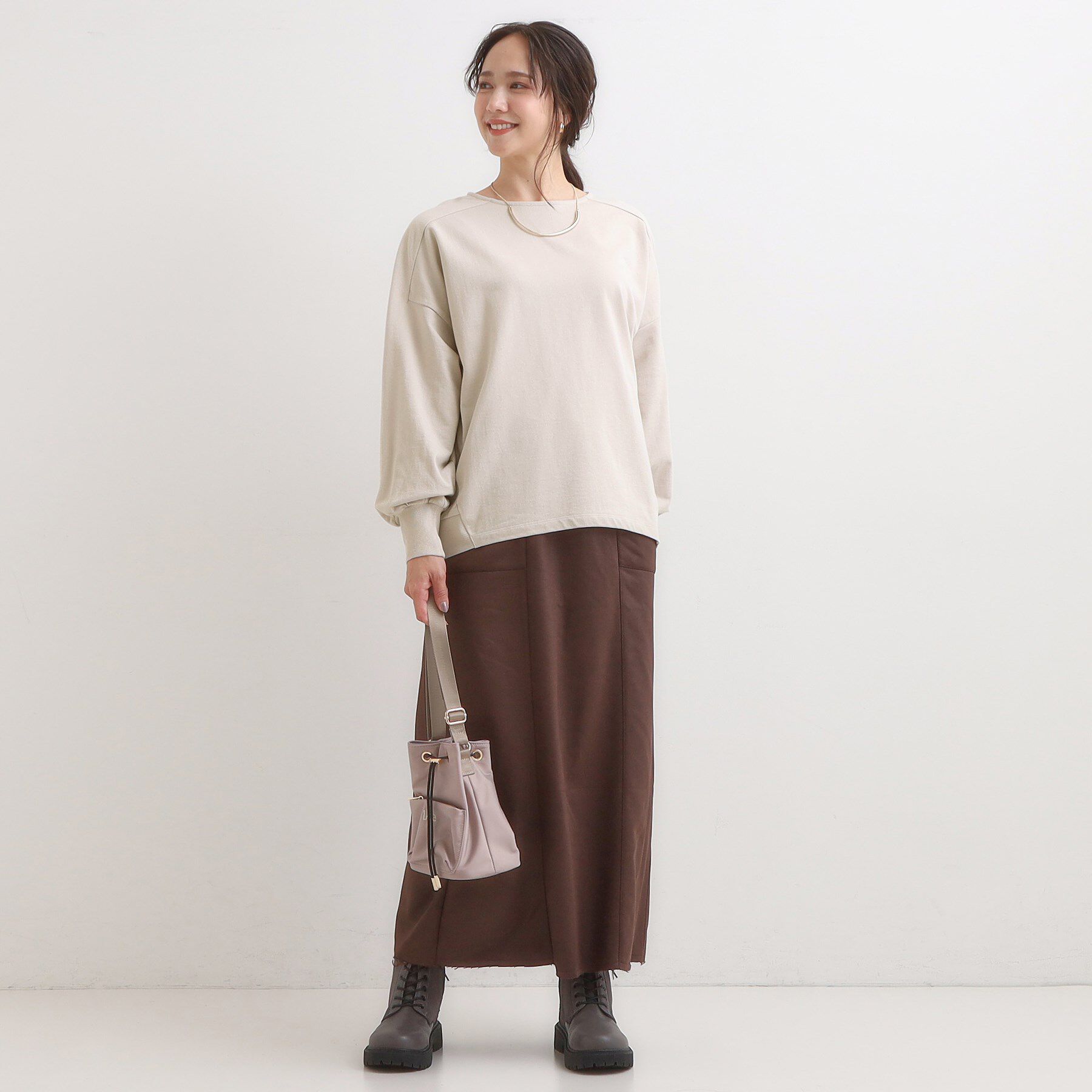 SHOO･LA･RUE「大人の抜け感 1枚で決まる ゆるロンT」|Tシャツ・カットソー|