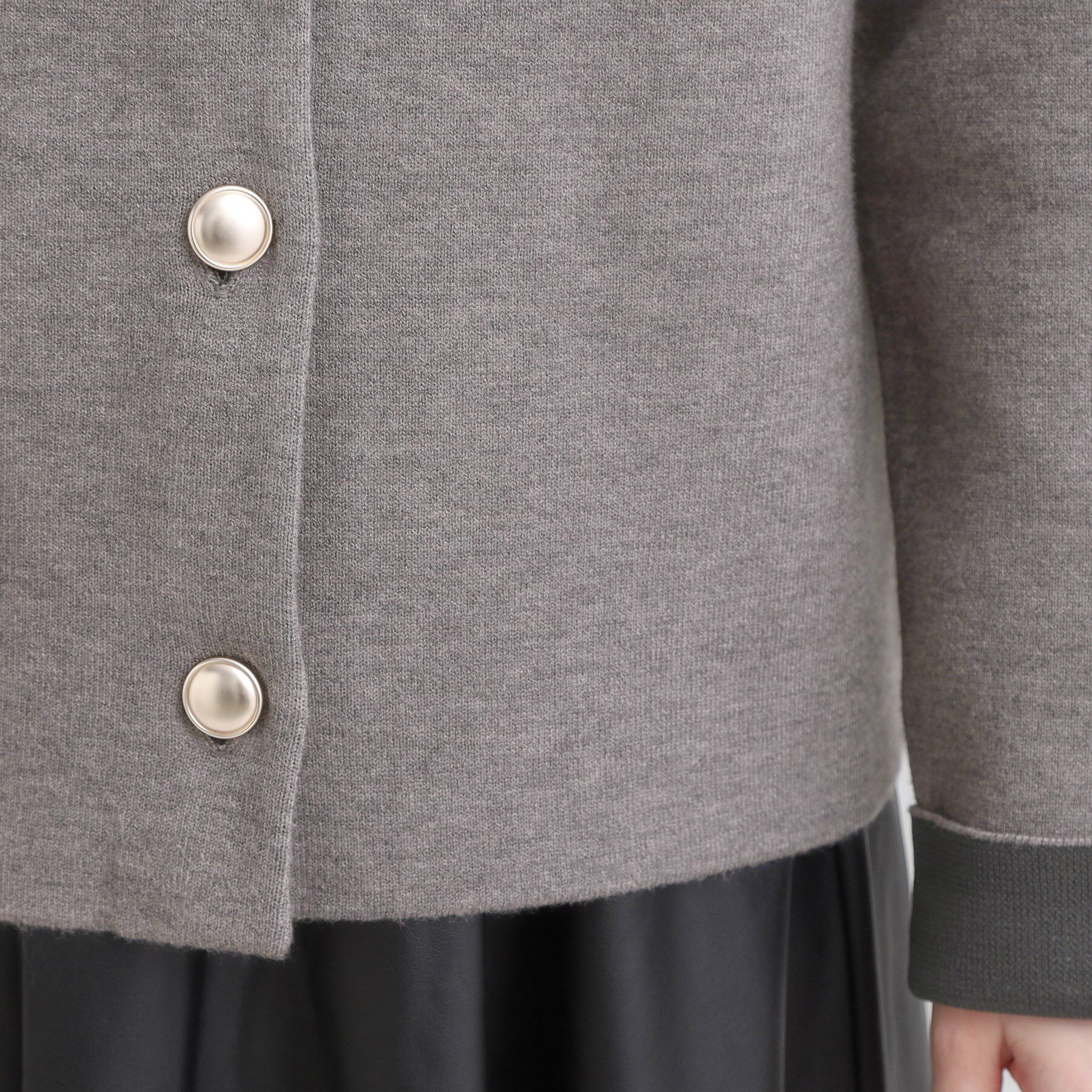 SHOO･LA･RUE「ゴールドボタンがアクセント ダブルフェイスニットカーディガン」|カーディガン|