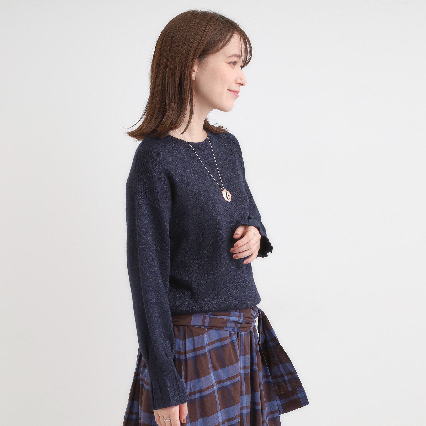 SHOO･LA･RUE「【S-LL】お袖タックが女性らしさをプラス 華やかラメニット」|ニット・セーター|