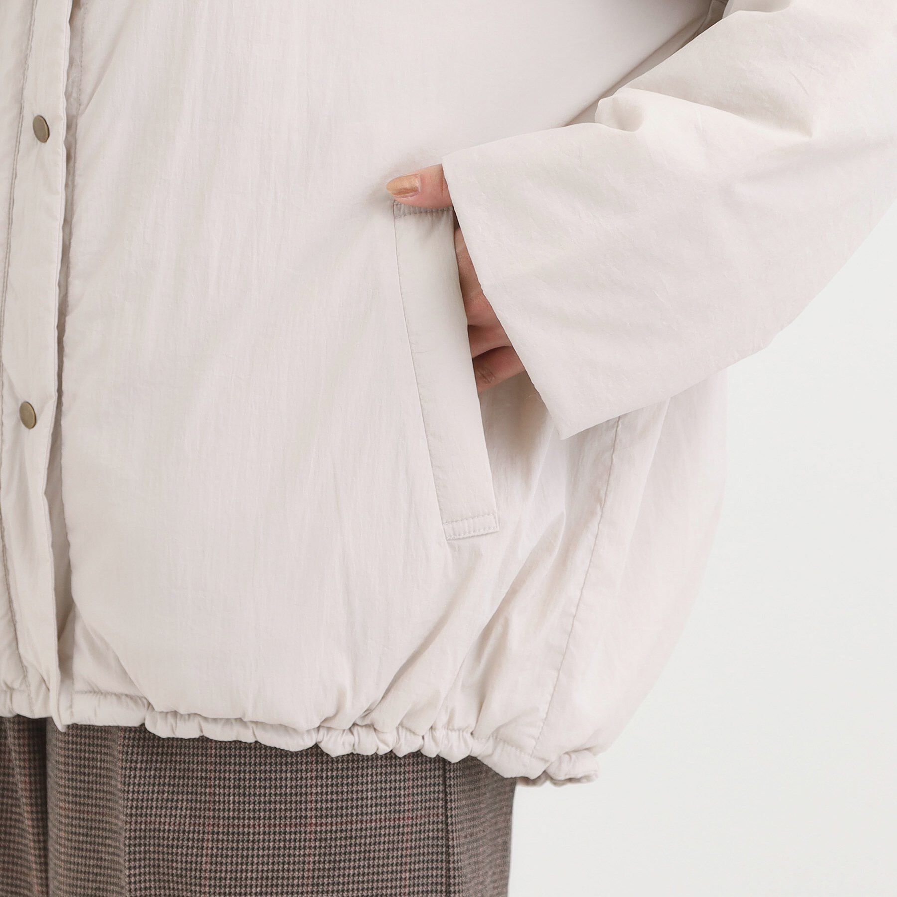 SHOO･LA･RUE「【洗濯機可/撥水/リバーシブル】 ノーカラー中綿ブルゾン」|ブルゾン・スタジャン|