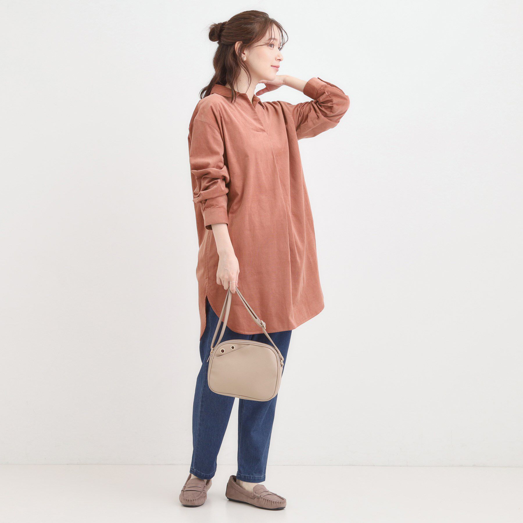 SHOO･LA･RUE「【洗濯機可/S-LL】すっきり見えにこだわった コーデュロイチュニックワンピース」|チュニック|