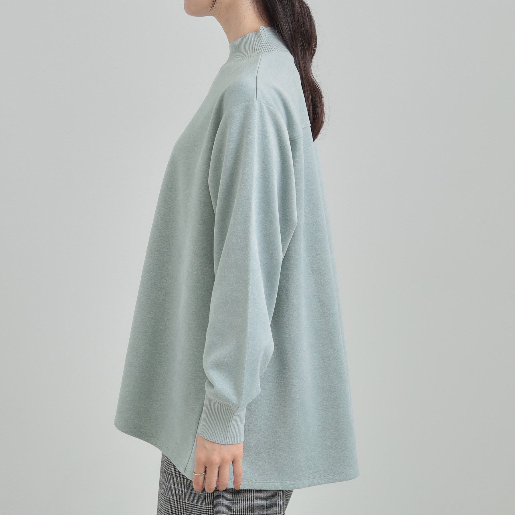 SHOO･LA･RUE「【S-LL】滑らかタッチが癖になる Aラインスエード調トップス」|Tシャツ・カットソー|