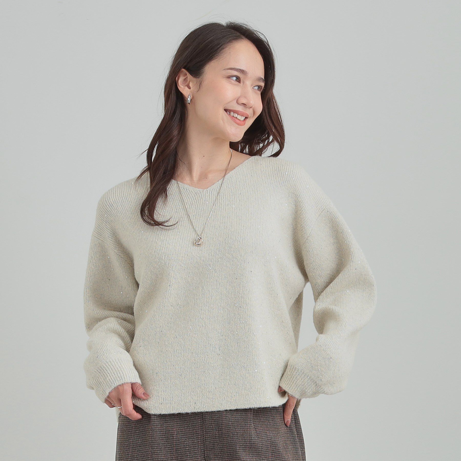 SHOO･LA･RUE「【S-LL】きらっと華やぐ　大人のスパンコールニット」|ニット・セーター|