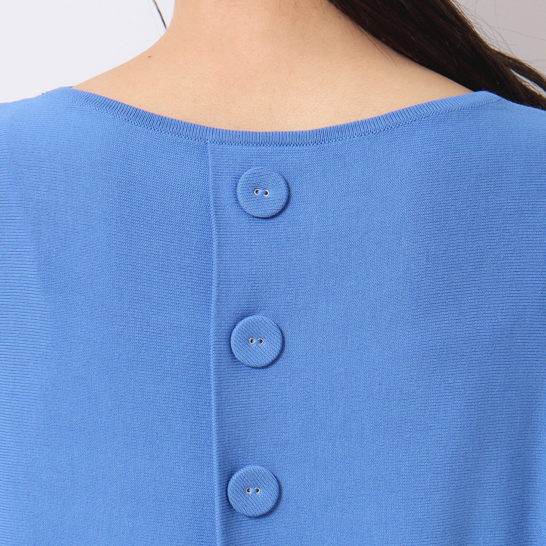 Dessin「【洗える・4サイズ展開】後ろボタンニットプルオーバーフレンチスリーブ」|ニット・セーター|