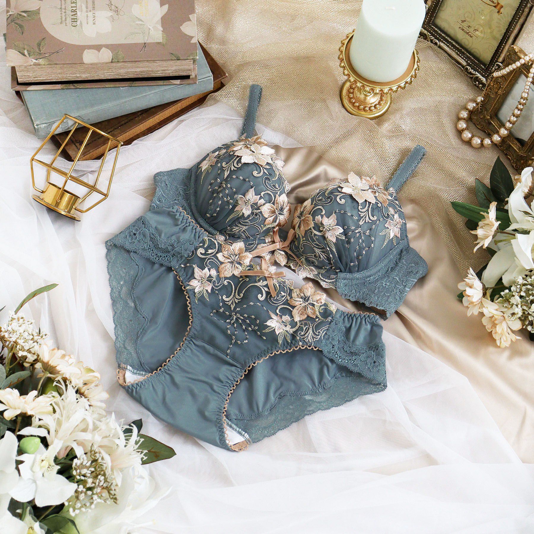 Risa Magli「ヴァネッサ サニタリー」|インナー|