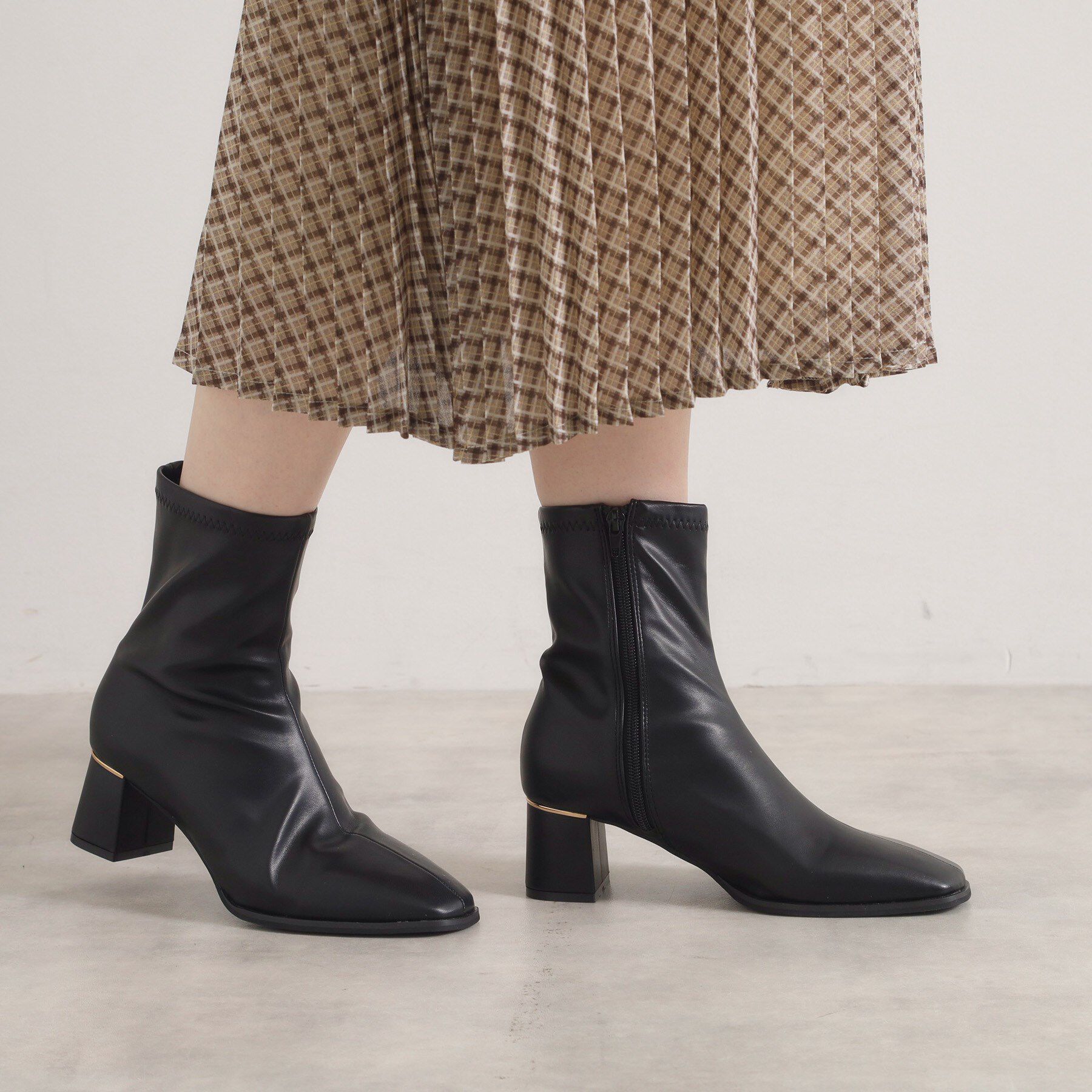 ITS&rsquo;DEMO「ラインヒールブーツ」|ショートブーツ|