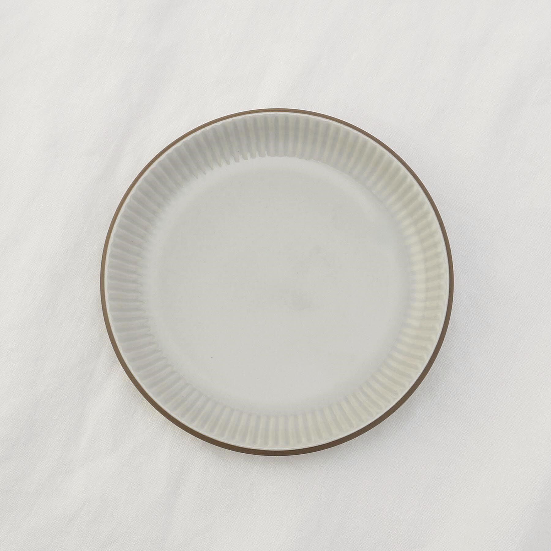 212 KITCHEN STORE「サザンバレー コットンホワイト 17.5cmプレート」|食器・キッチングッズ|