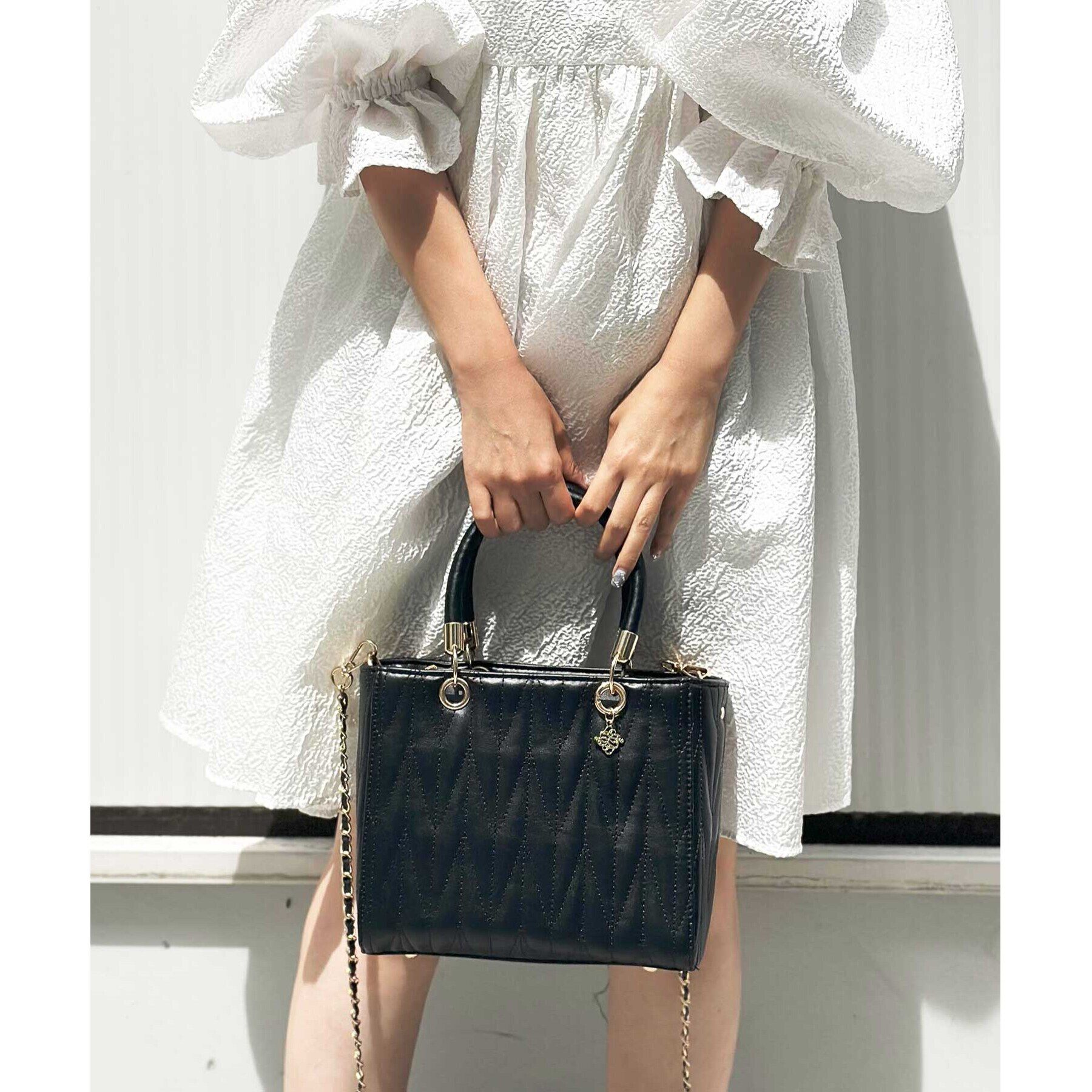 Ober Tashe「チャーム付きキルティング2WAYバッグ」|ハンドバッグ|