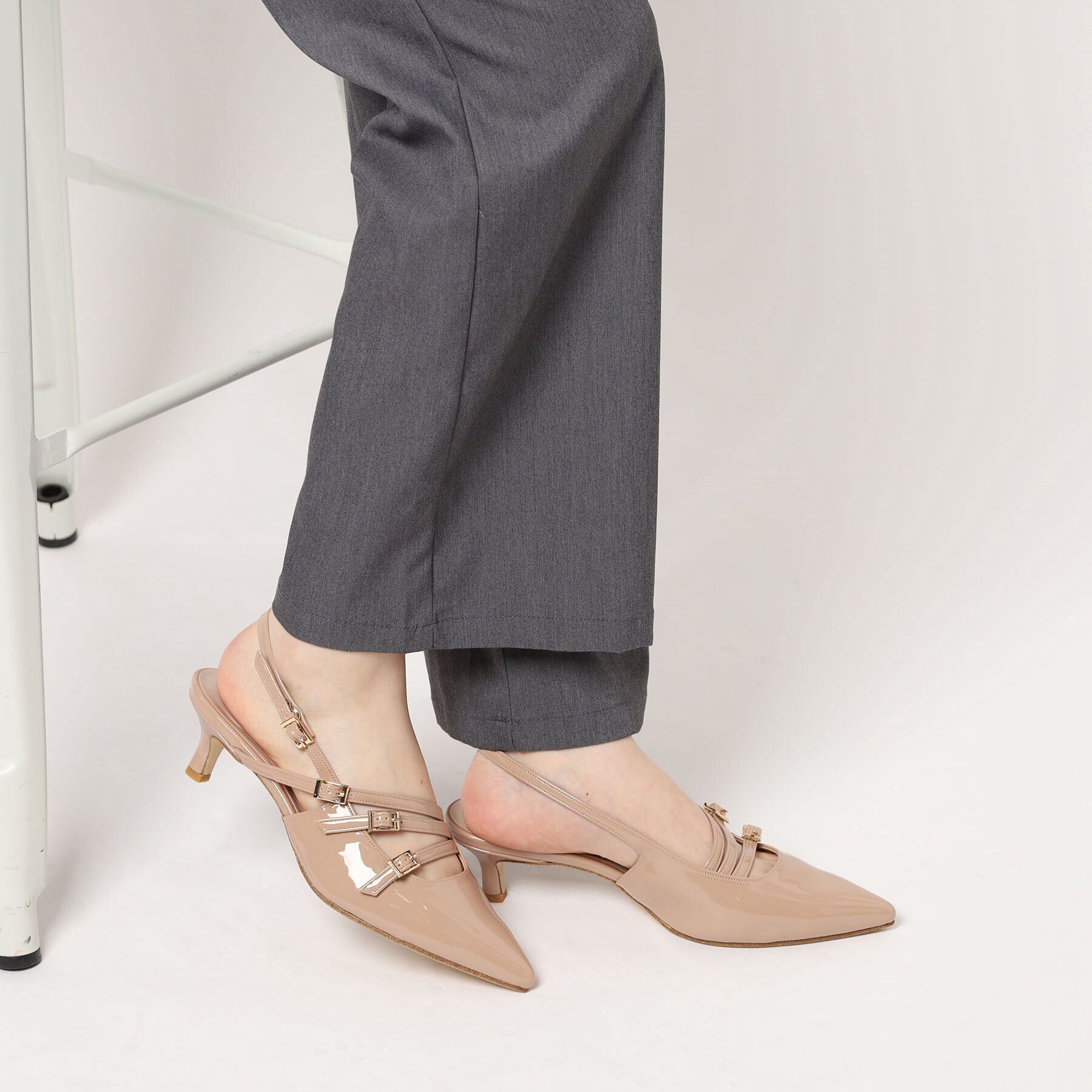 ESPERANZA「バックストラップミドルヒールパンプス」|パンプス|