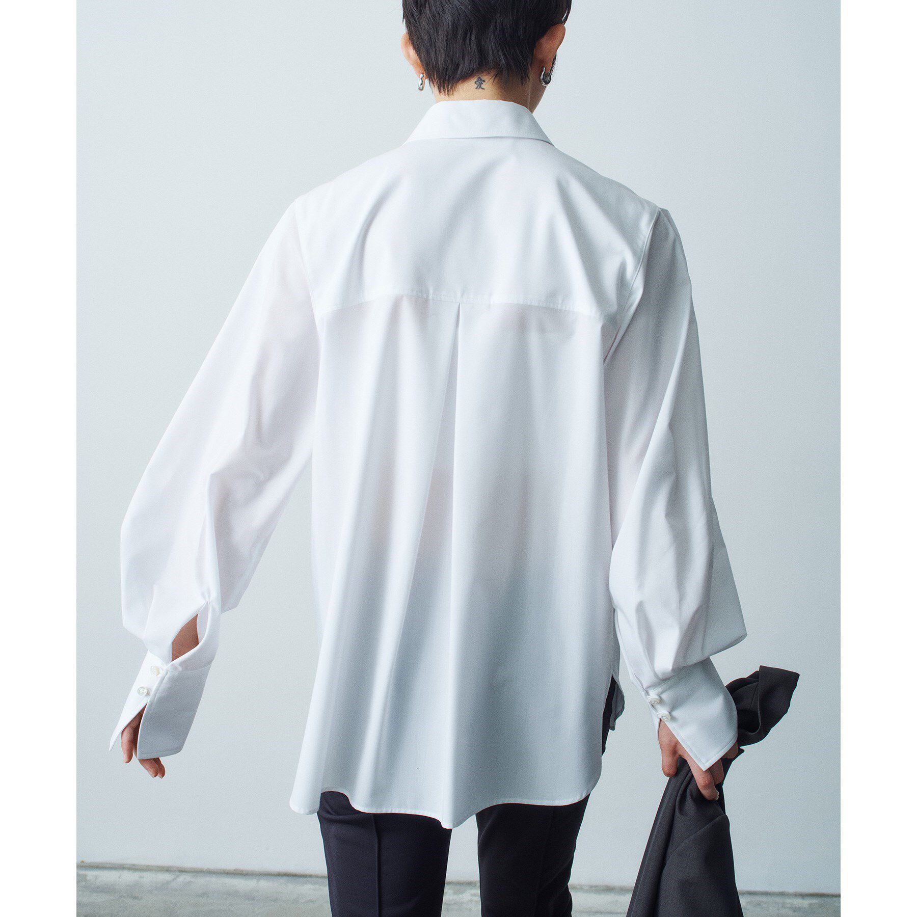 CODE A「point neck shirt」|シャツ・ブラウス|
