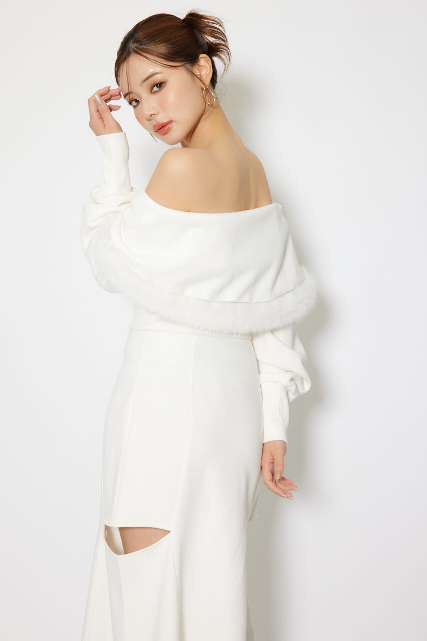 rienda「フェイクファー付きカッティング裏起毛ワンピース」|ワンピース|