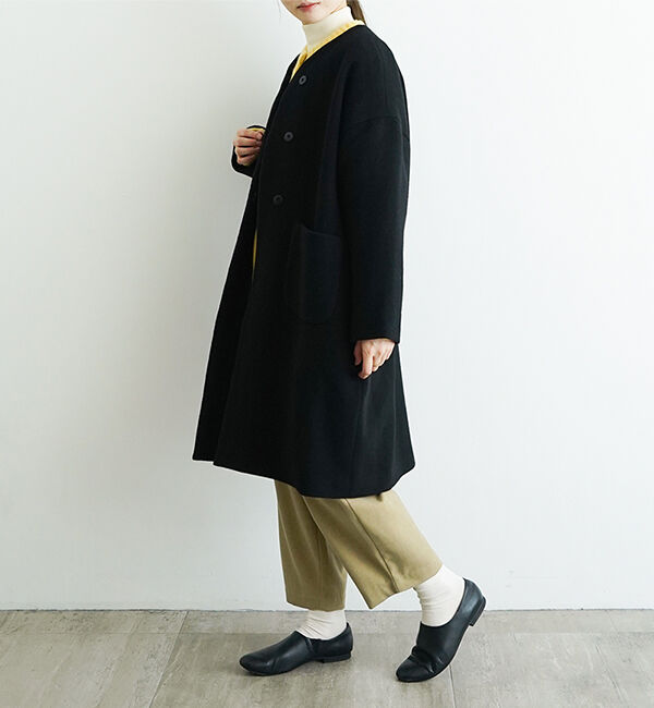 オオカミとフクロウ「オオカミとシロクマのヴィーカ&ldquo;ロングメルトン&rdquo;」|ノーカラーコート|