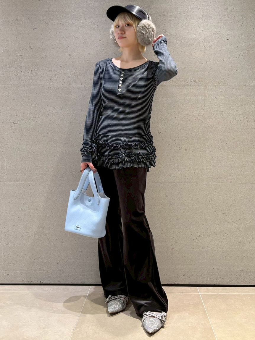 FURFUR「【WEB限定カラー】ロゴカシメバケットバッグ」|ハンドバッグ|