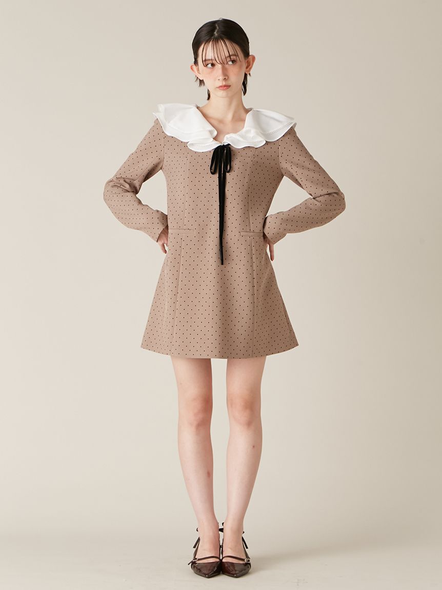 LILY BROWN「ラッフルカラー付きミニワンピース(Hearts2Hearts着用)」|ワンピース|