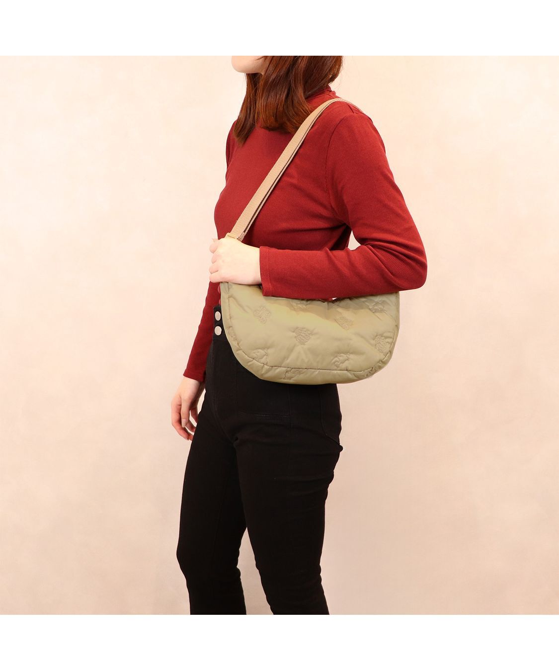 FEILER「ハイジ　ハーフムーンバッグ　HE-257318」|ショルダー・メッセンジャー|