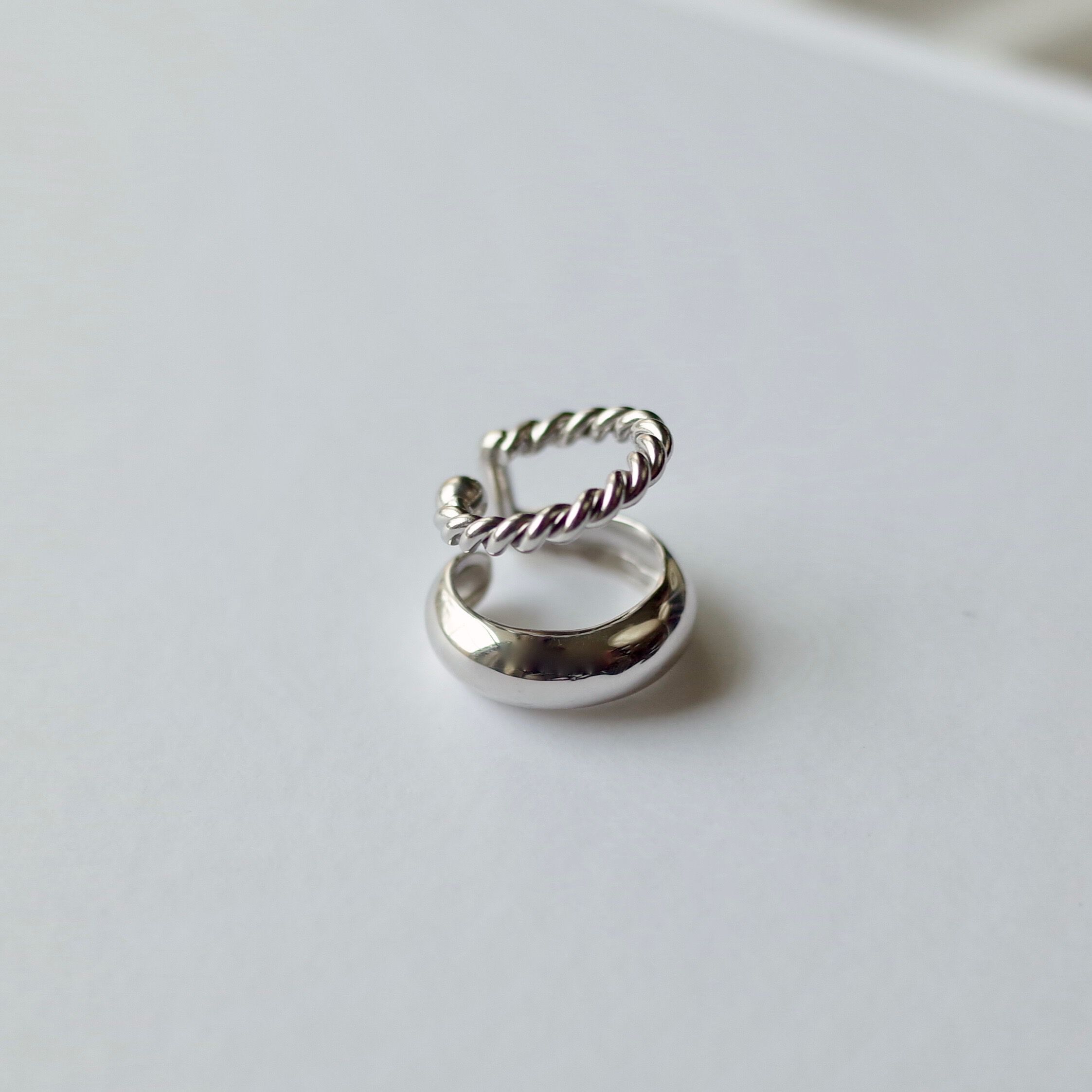 warmth「Twist&Round EarCuff」|イヤーカフ|