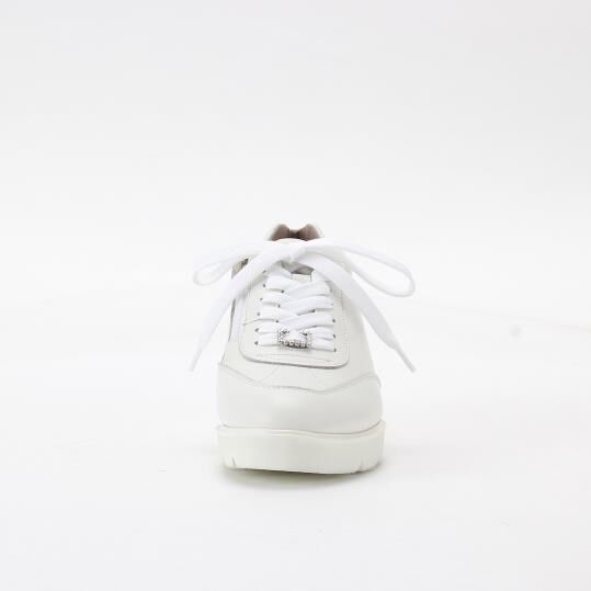 銀座かねまつ「RMWE2503STEWHT 【本革】【防水】【Eウィズ】アクアベルスニーカー」|スニーカー|