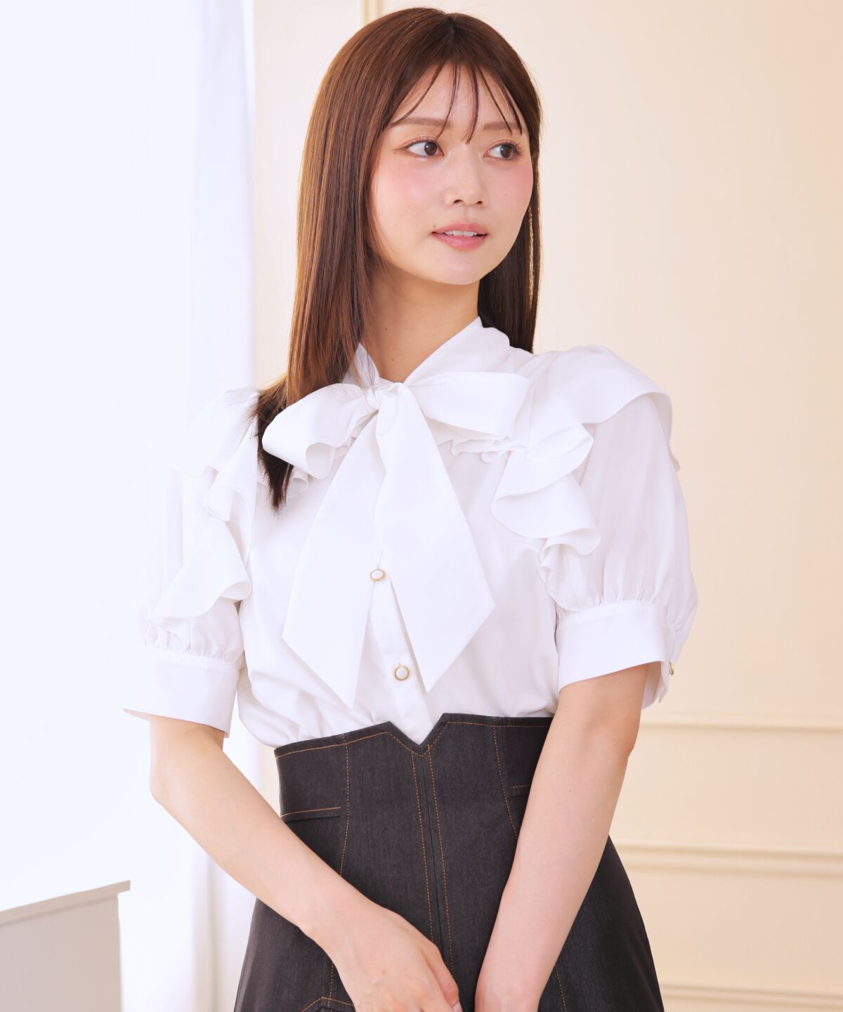 アンドクチュール「リボンタイストライプブラウス」|シャツ・ブラウス|オフ