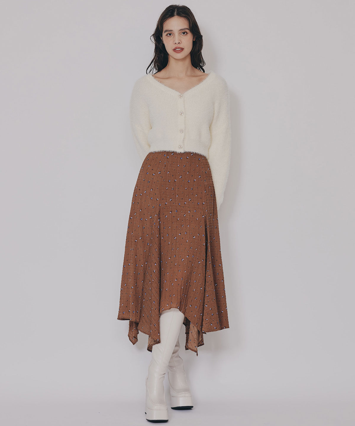 REDYAZEL「フェザーヤーンビジューボタンカーディガン」|カーディガン|