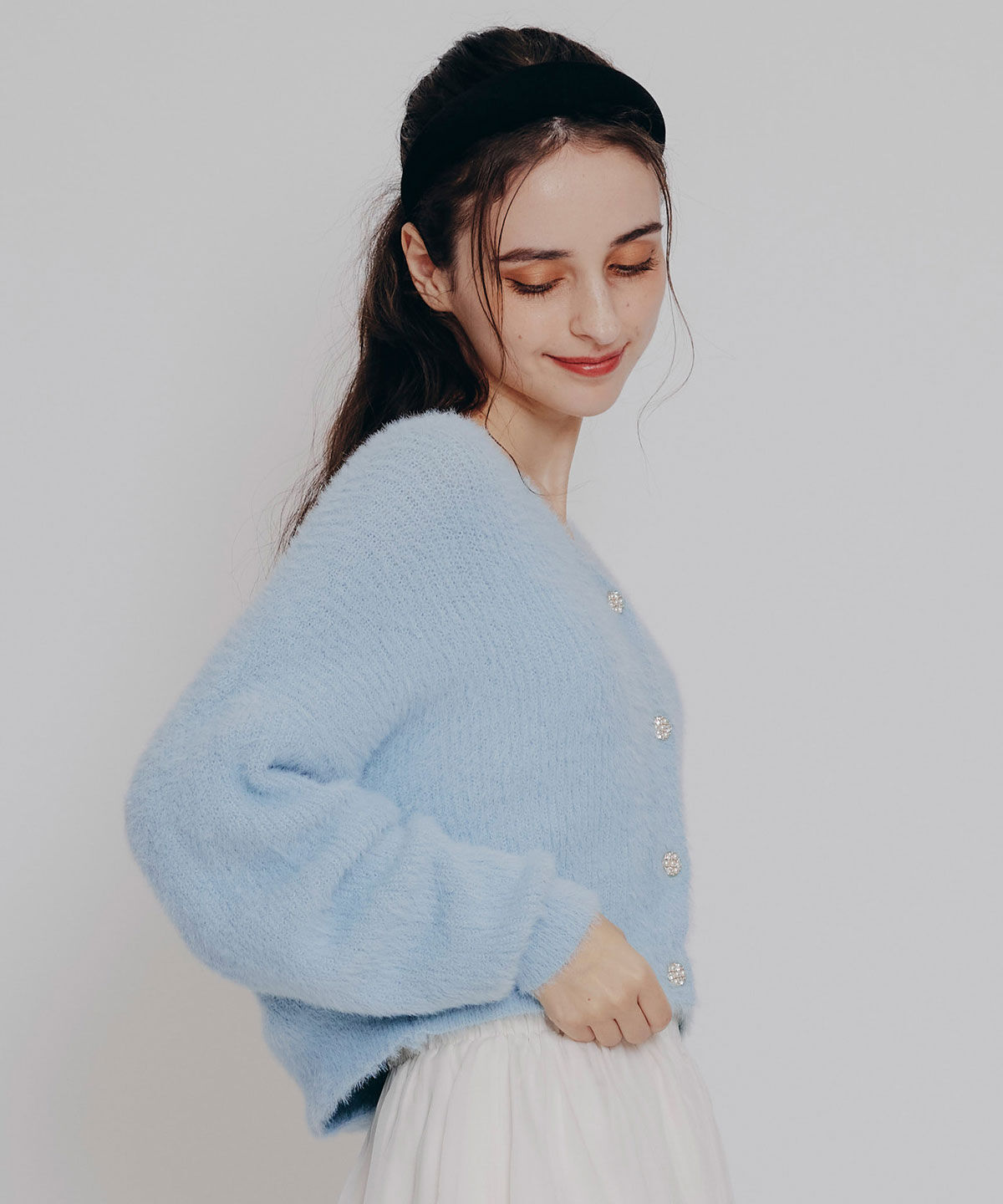 REDYAZEL「フェザーヤーンビジューボタンカーディガン」|カーディガン|