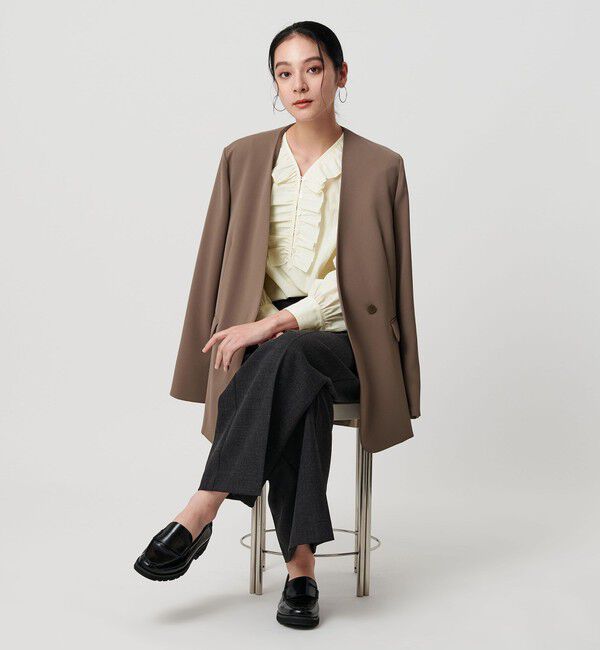 BEAUTY&YOUTH UNITED ARROWS「【WEB限定 Wardrobe DAILY MINIMAL】フリル Vネックブラウス ウォッシャブル」|シャツ・ブラウス|