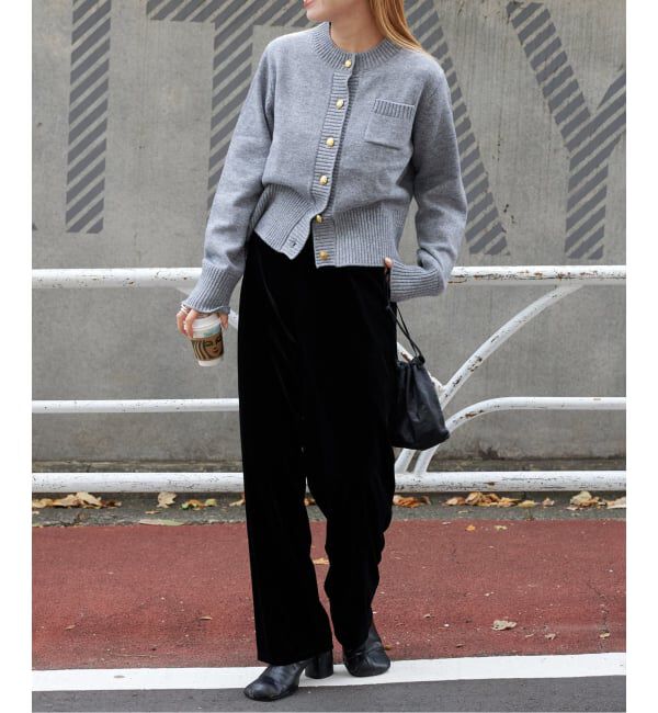 OUTDOOR PRODUCTS Usual Things「ゴールドボタンクルーネックカーディガン」|ニット・セーター|