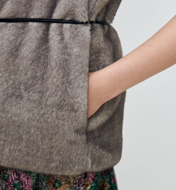 TOMORROWLAND collection「フェイクミンク ベルテッドジレ」|ベスト・ジレ|