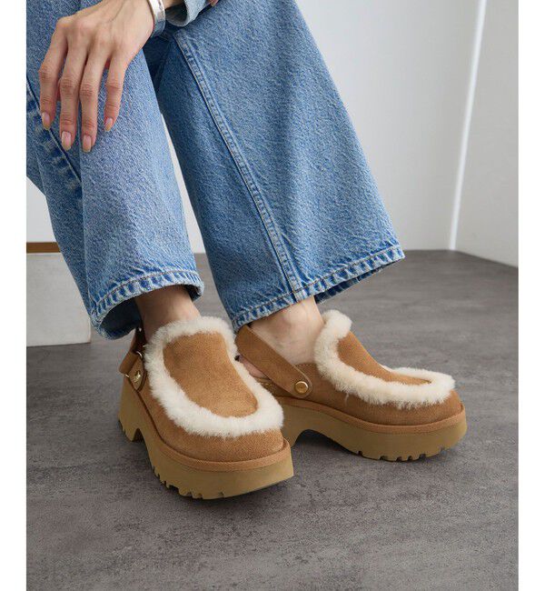 SALON adam et rope'「【UGG(アグ)】W ESMEE CLOG」|サンダル|キャメル系(26)