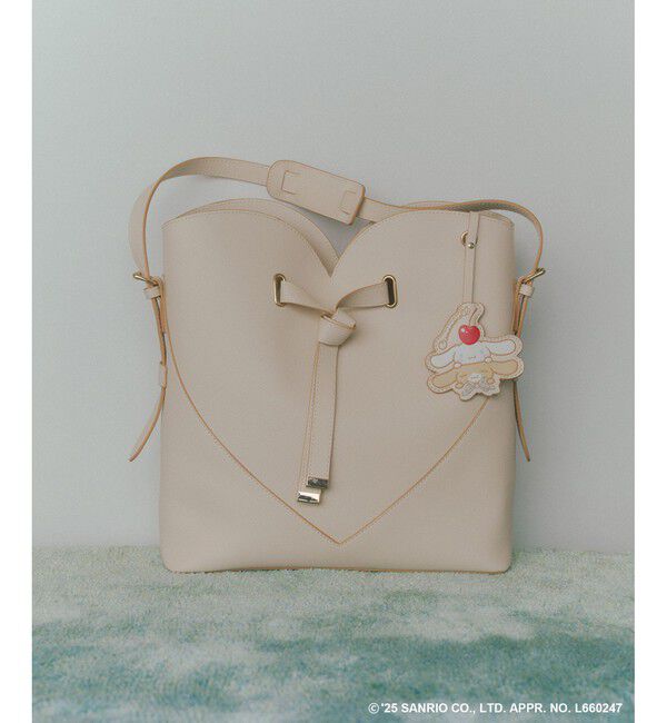 VIS「【シナモロール】VIS別注ハートカットバッグ(ラージ)」|ハンドバッグ|