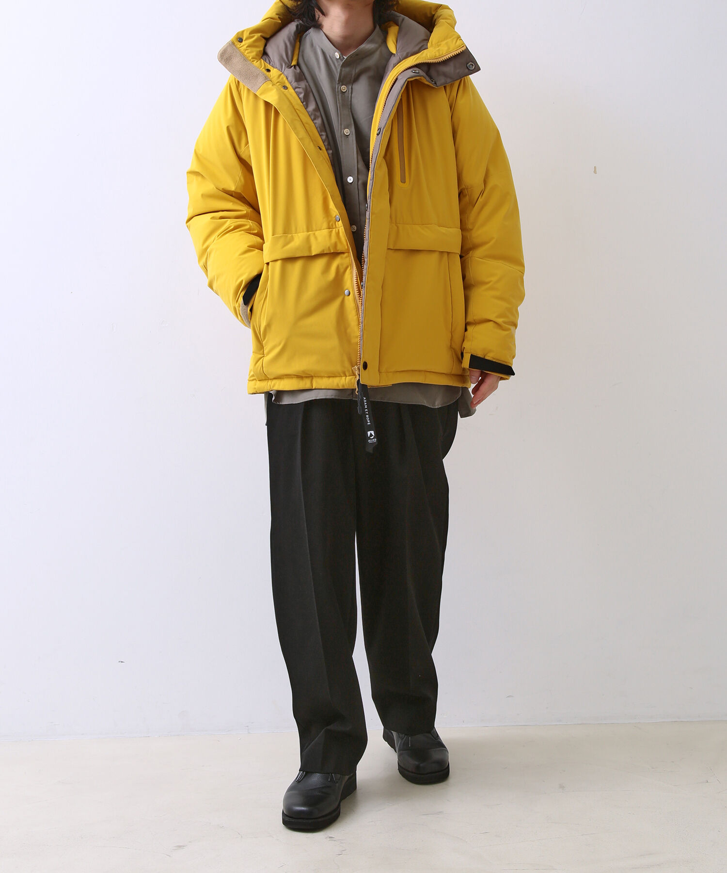 ADAM ET ROPE'「【ALLIED】700FP ショート フーディー ダウンジャケット / ユニセックス」|ダウン|