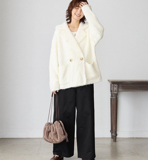  「【洗練された雰囲気に】ゴールドモチーフフラットシューズ」|その他|