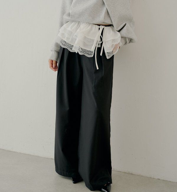  「【SALON by Chico】取り外しフリルルーズスラックスパンツ」|チノ|