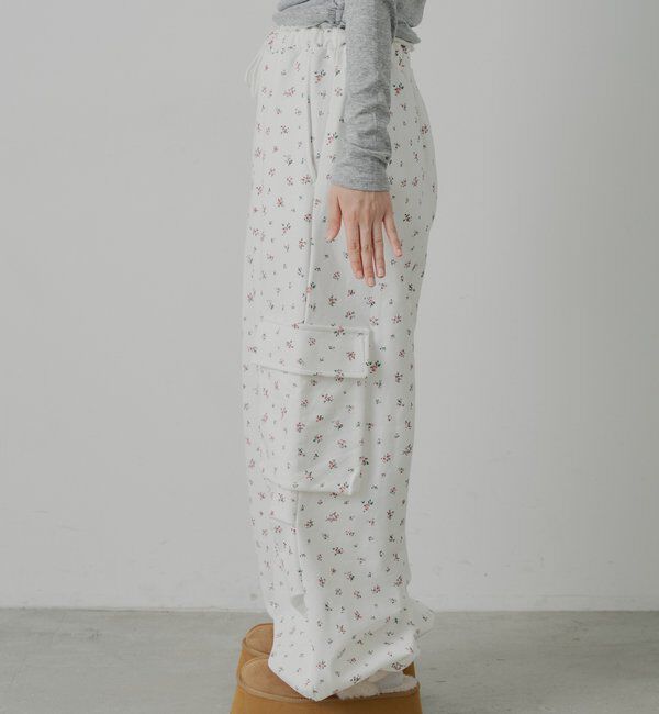  「ワイドカーゴパンツ」|チノ|