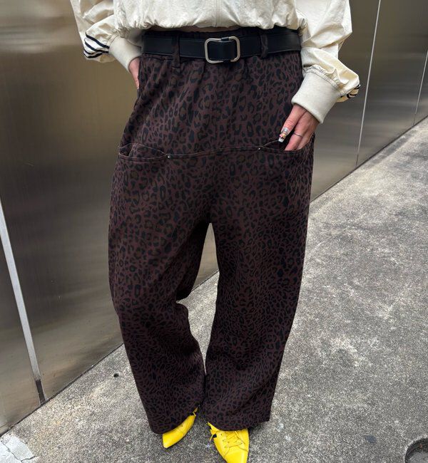  「【低身長・高身長対応】SLASH POCKET SWEAT EASY PANTS」|チノ|