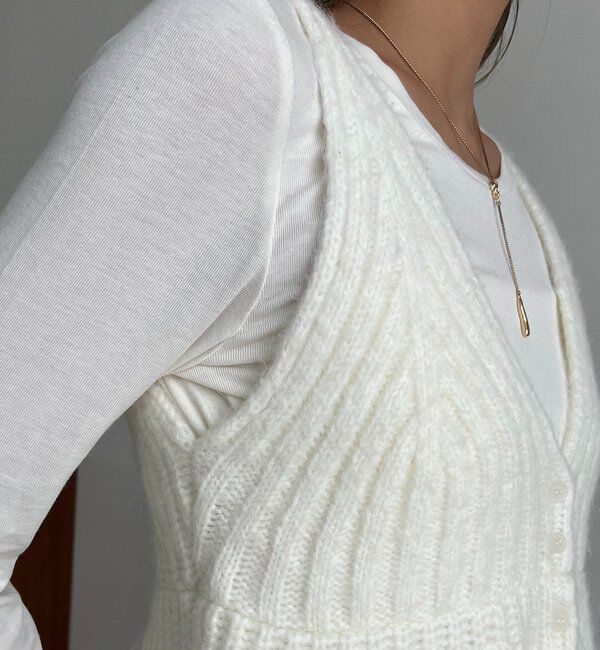 「【ロングシーズン着用可能】Vネックフレアキャミ」|ニット・セーター|