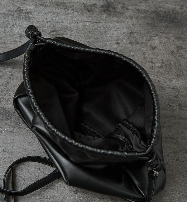 ABAHOUSE「【マルチウェイ】 フェイクレザー 巾着ナップサック / ショルダーバッグ / ユ」|リュック|