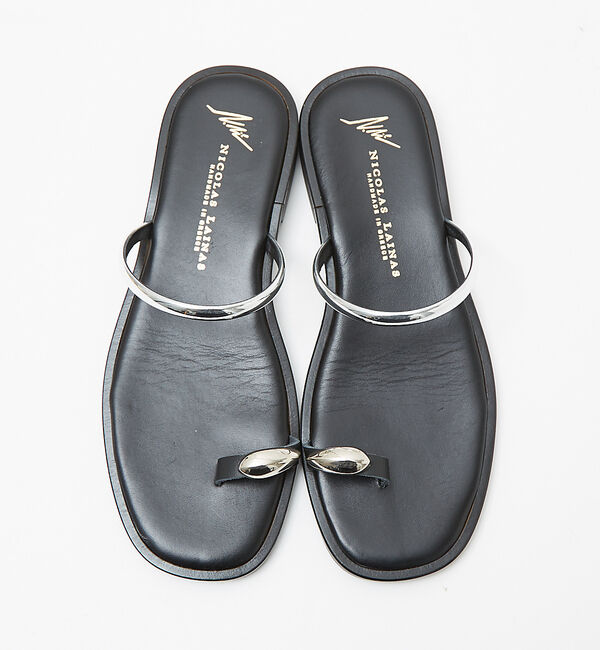 qualite「【NICOLAS LAINAS】サムリングサンダル」|サンダル|シルバー