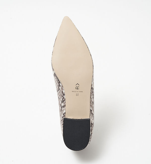 AU BANNISTER「【LAROUTE】ポインテッドトゥ 甲深フラットパンプス」|パンプス|