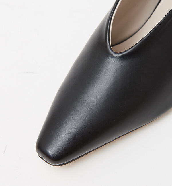 AU BANNISTER「【LAROUTE】深物パンプス」|パンプス|