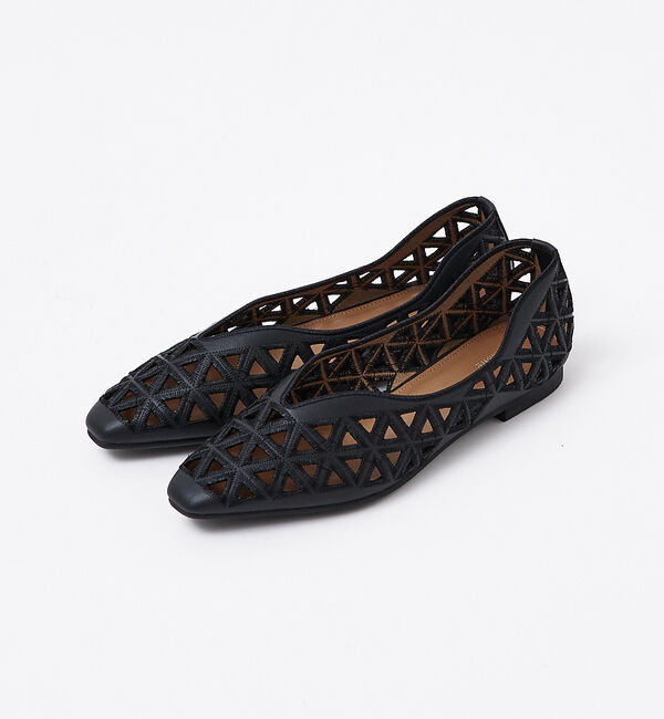 AU BANNISTER「【40周年】【Vibram/ヴィブラムソール】フラットパンプス」|パンプス|