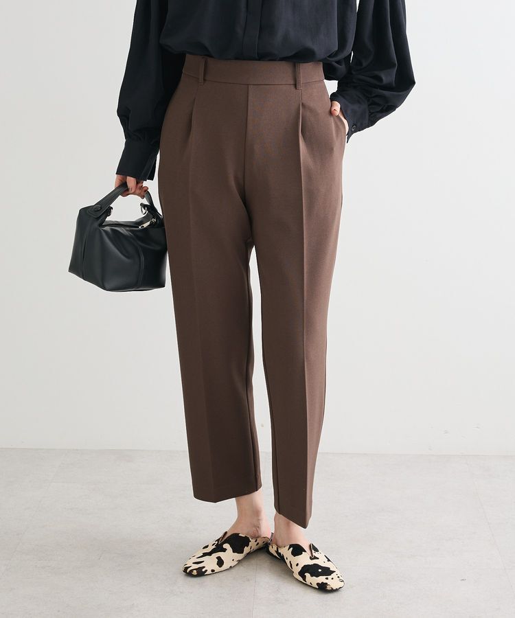 Green Parks「きれいシルエットパンツ(テーパード)」|その他|Brown