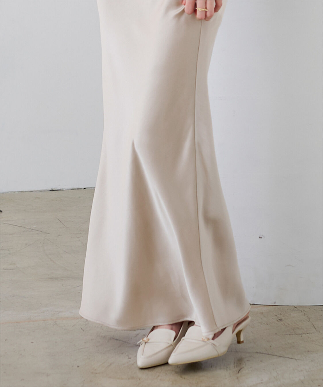 ur's「サテンマーメイドマキシスカート」|スカート|