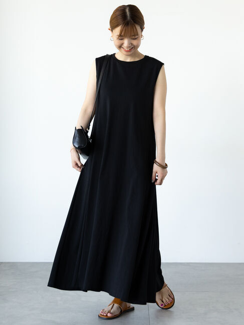 Lugnoncure「ノースリーブカットワンピース」|ワンピース|ブラック