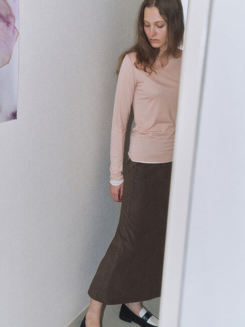 Lugnoncure「スウェード調バイアススカート《2025autumn catalog item》」|スカート|