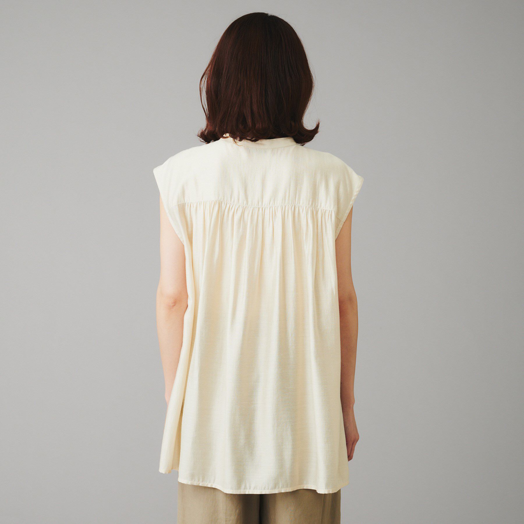 UNTITLED「【CHIGON】タックフレア フレンチブラウス」|シャツ・ブラウス|